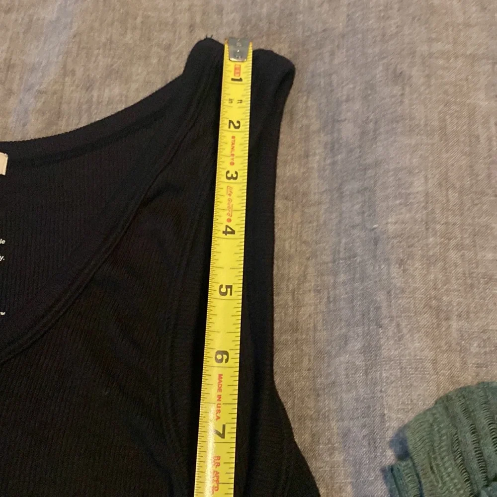 Tank Top - Picture 4 of 5